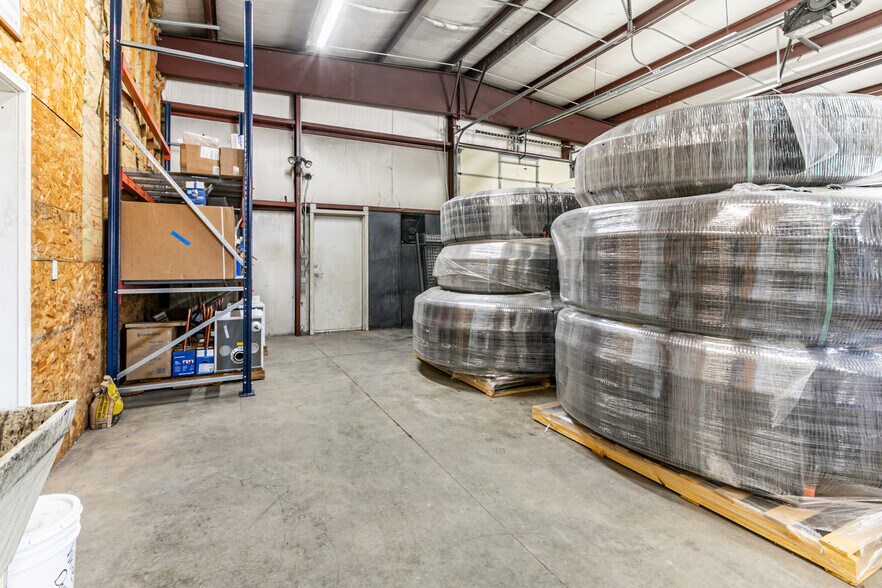 More Photos Of 4116 W 5800 N, Mountain Green Light Manufacturing For Lease