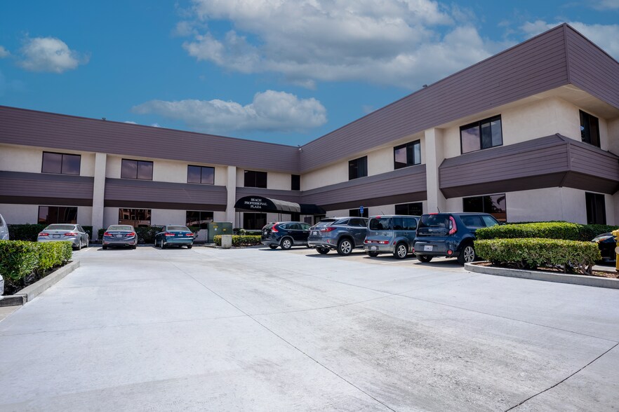 More Photos Of 12362 Beach Blvd, Stanton Medical For Lease