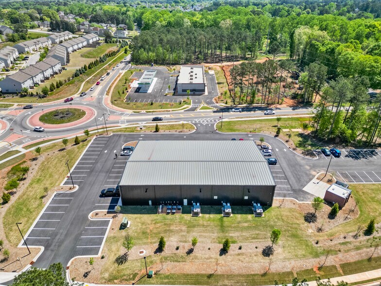 More Photos Of 585 Willow ln, McDonough Sports And Entertainment For Sale