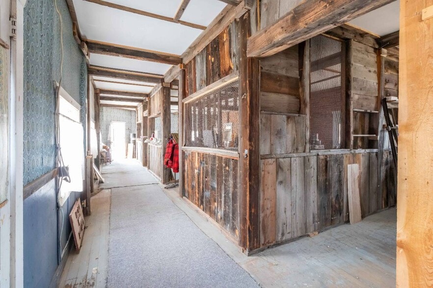 More Photos Of 400 W Victor Ave, Victor Hotel For Sale