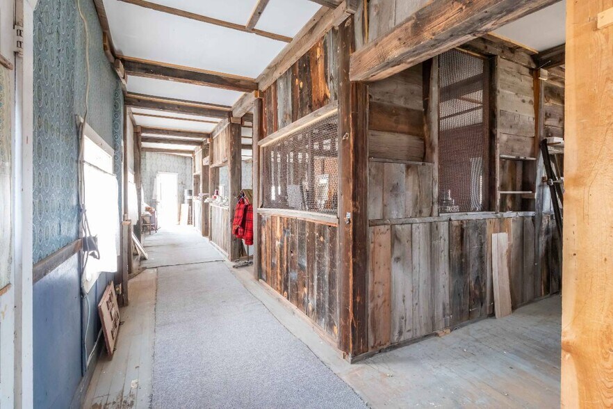 More Photos Of 400 W Victor Ave, Victor Hotel For Sale