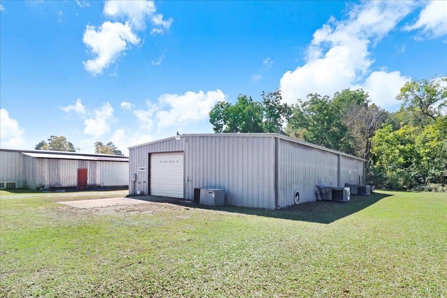 More Photos Of 101 Dunn St, Four Oaks Freestanding For Sale