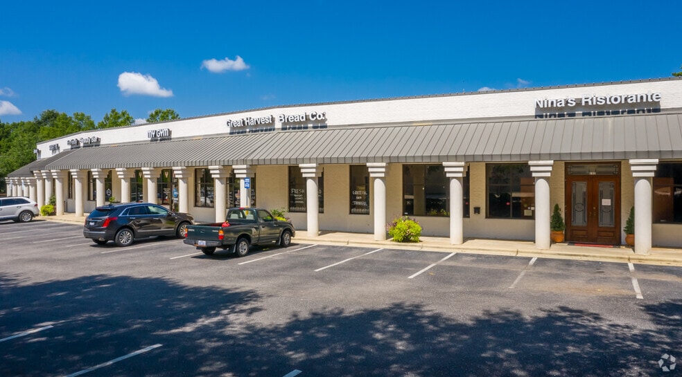More Photos Of 8801 Lead Mine Rd, Raleigh Storefront For Lease