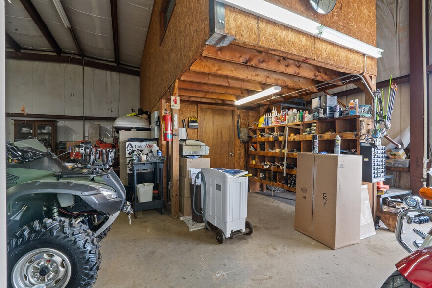 More Photos Of 7216 Hiram Douglasville Hwy, Douglasville Freestanding For Sale