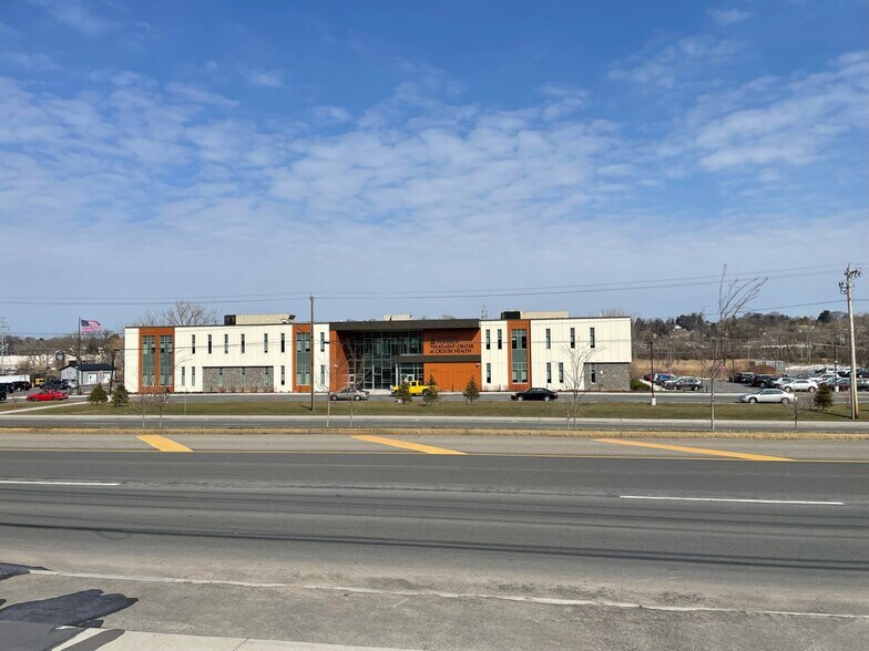 More Photos Of 2792 Erie Blvd E, Syracuse Freestanding For Sale