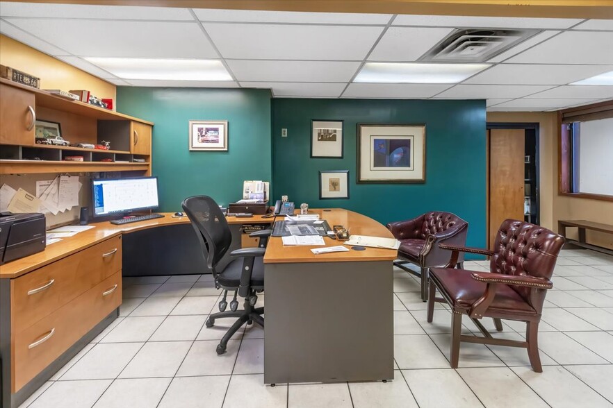 More Photos Of 263 US Highway 46, Saddle Brook Auto Repair For Sale