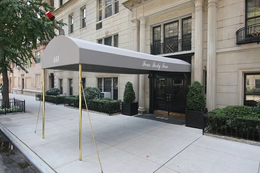 More Photos Of 444 E 57th St, New York Multifamily For Sale