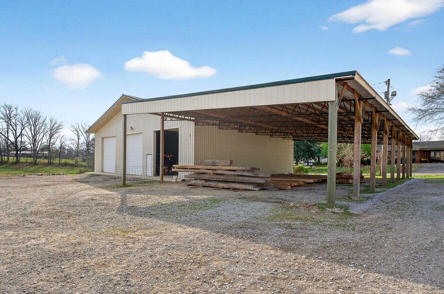 More Photos Of 350 5th S ave, Baxter Industrial For Lease