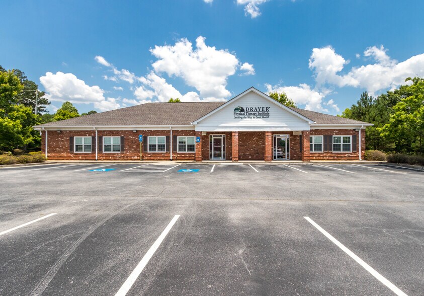 Primary Photo Of 3455 Ga-81, Loganville Medical For Sale