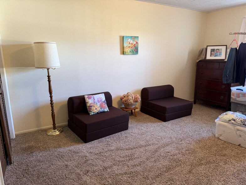 More Photos Of 4321 Acme Rd, Ilion Apartments For Sale