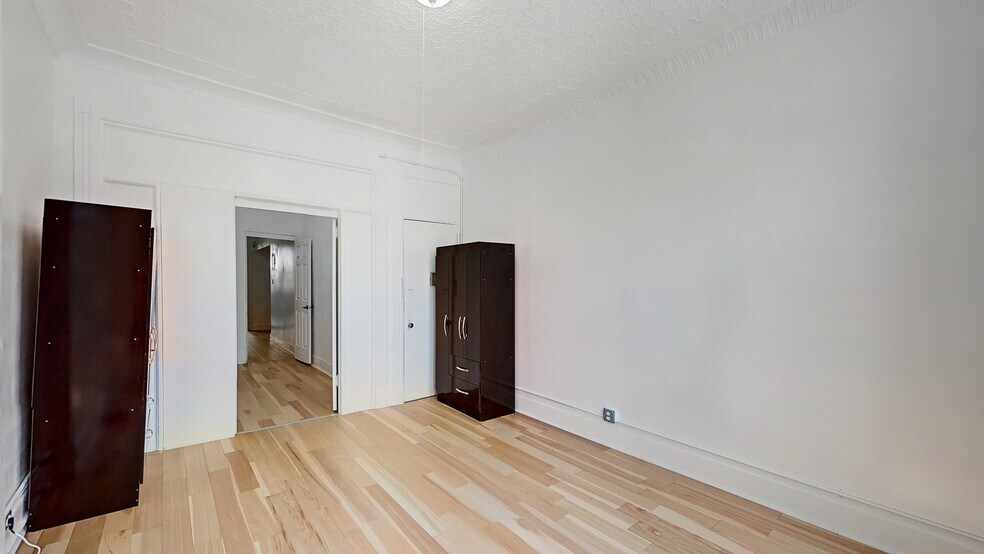 More Photos Of 181 Irving Ave, Brooklyn Storefront Retail Residential For Sale