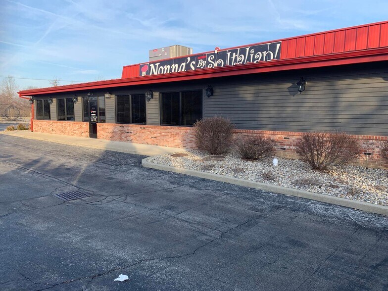 More Photos Of 5020 Cambridge Way, Plainfield Restaurant For Sale