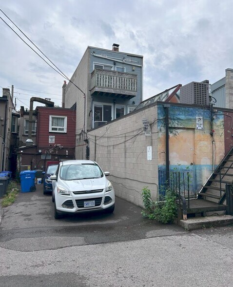 More Photos Of 2006 Queen St E, Toronto General Retail For Sale