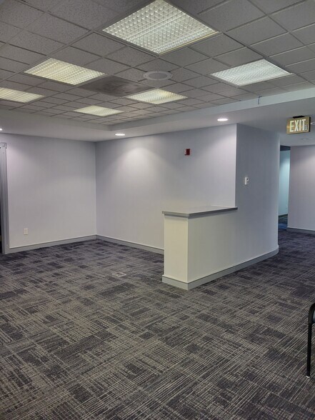 More Photos Of 333 Church St, Naugatuck Office For Sale