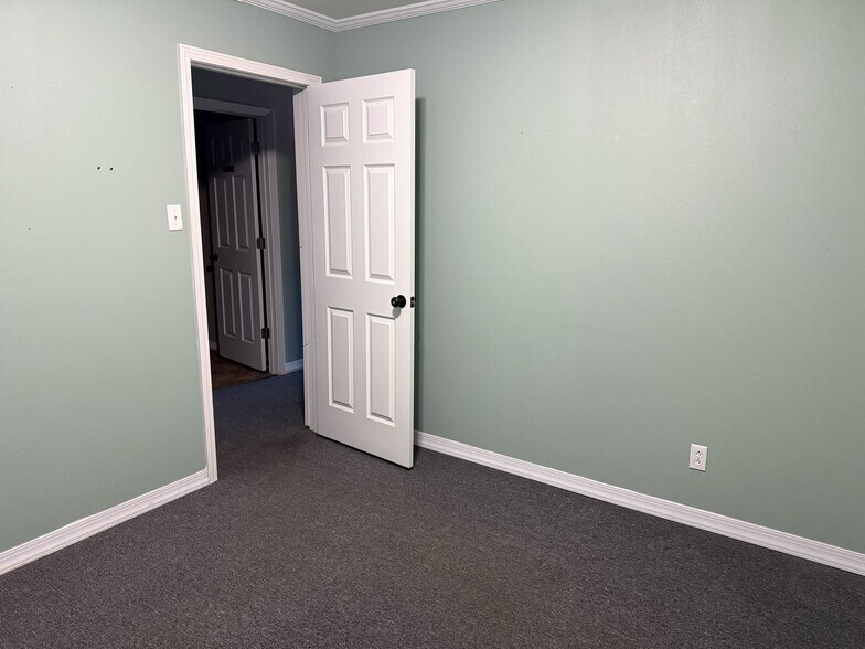 More Photos Of 220 N Greenwood Ave, Fort Smith Office For Lease