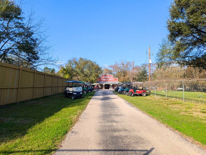 More Photos Of 19030 FM 2920 Rd, Tomball Freestanding For Sale