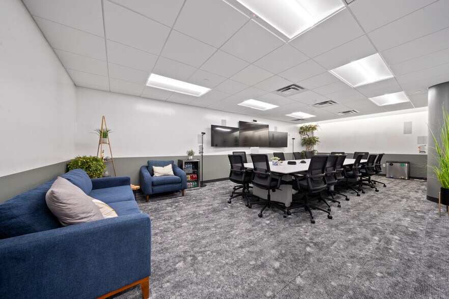 More Photos Of 7620 Guadalupe St, Austin Office For Lease