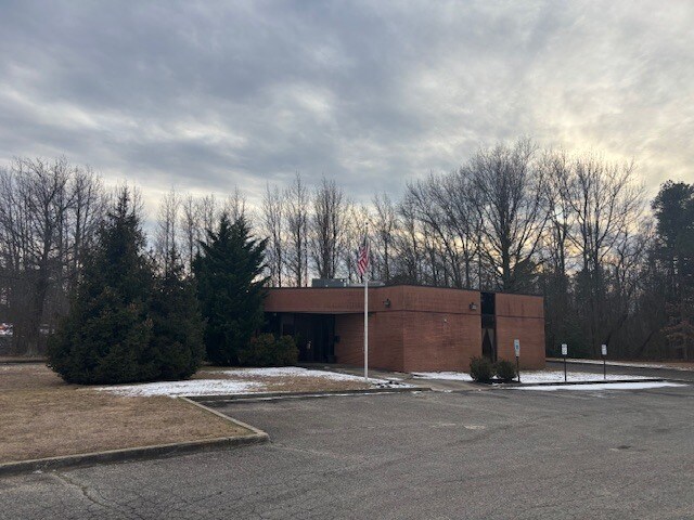 Primary Photo Of 50 Chambersbridge Rd, Lakewood Bank For Sale