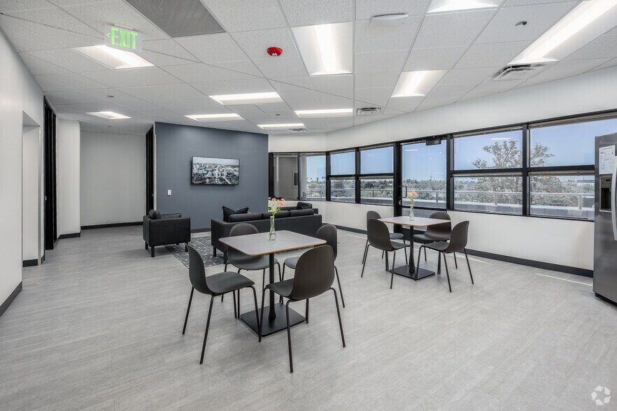 More Photos Of 1750 Howe Ave, Sacramento Coworking Space