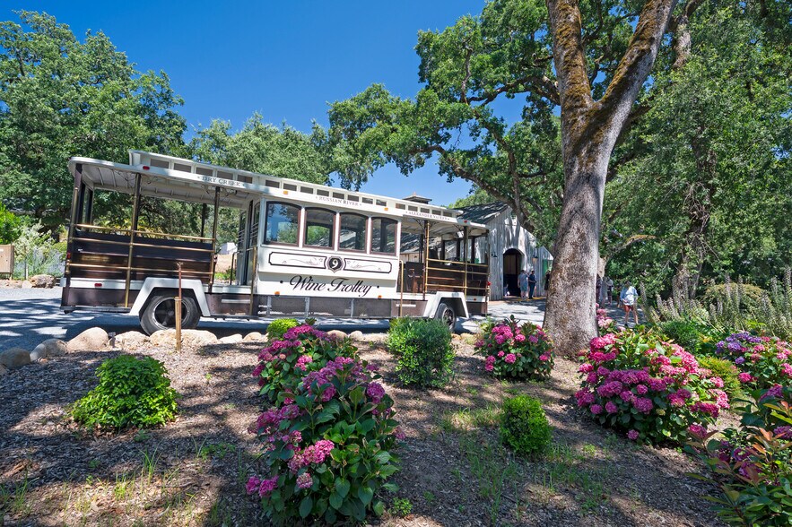 More Photos Of 125 Cristo Ln, Santa Rosa Specialty For Sale