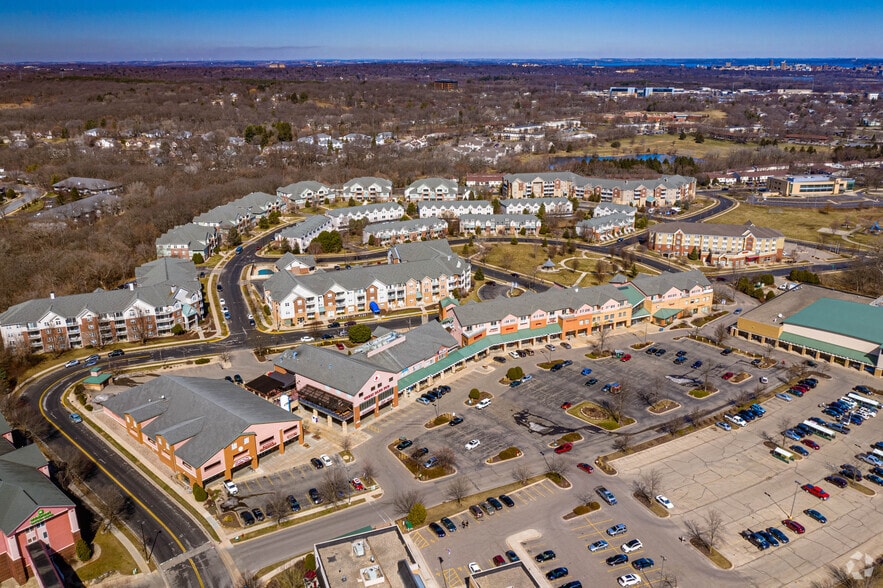 More Photos Of 2990-3000 Cahill Main, Madison General Retail For Lease