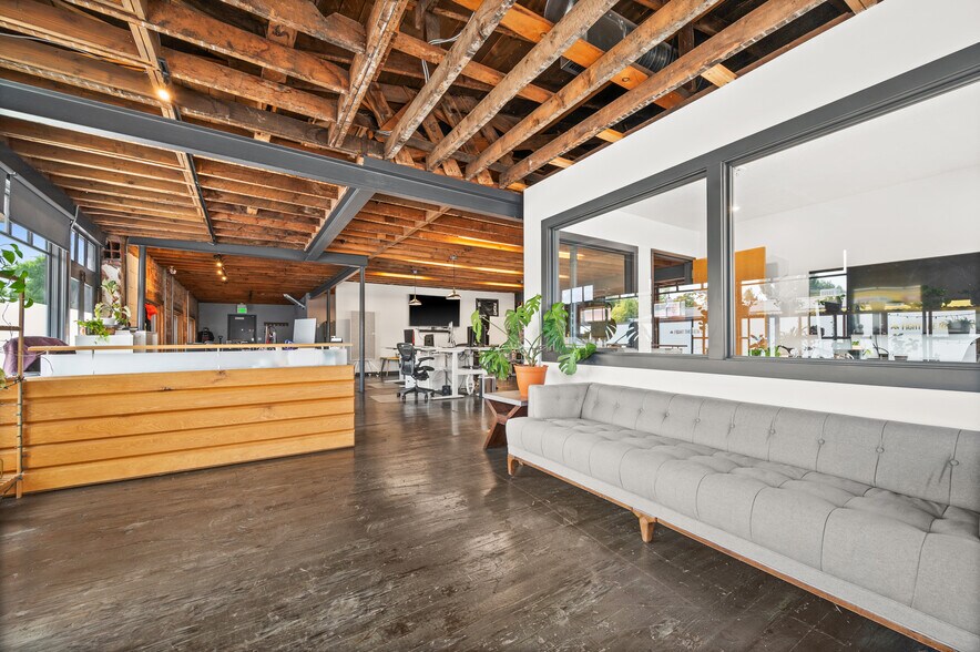 More Photos Of 1680 S Main St, Salt Lake City Freestanding For Lease