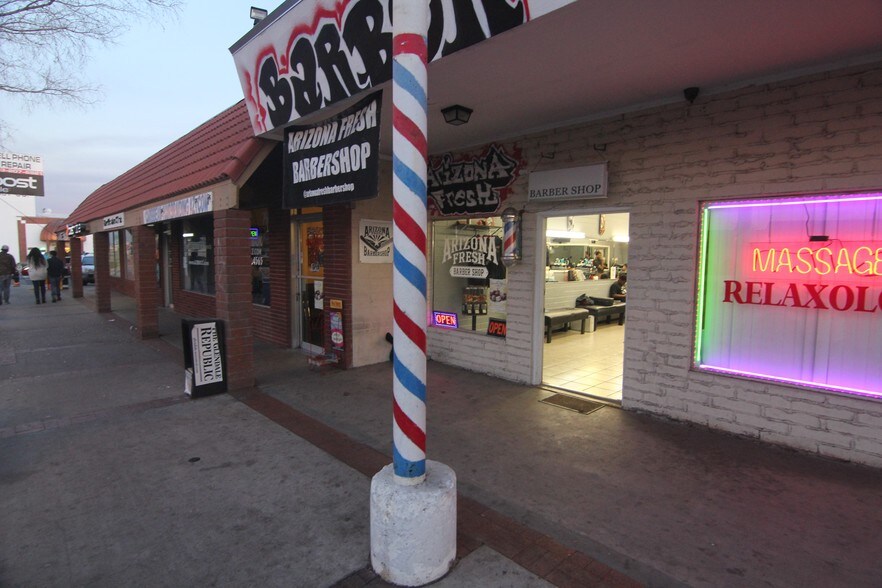 More Photos Of 5409-5415 W Glendale Ave, Glendale Freestanding For Sale