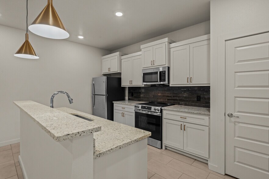 More Photos Of 7030-7036 41st st, Lubbock Apartments For Sale