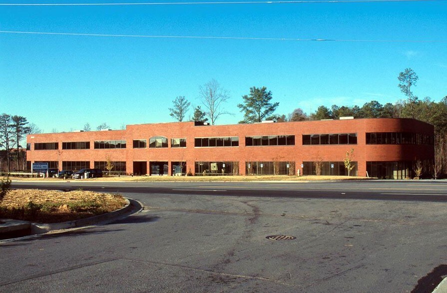 More Photos Of 2405 Satellite Blvd, Duluth Office For Sale
