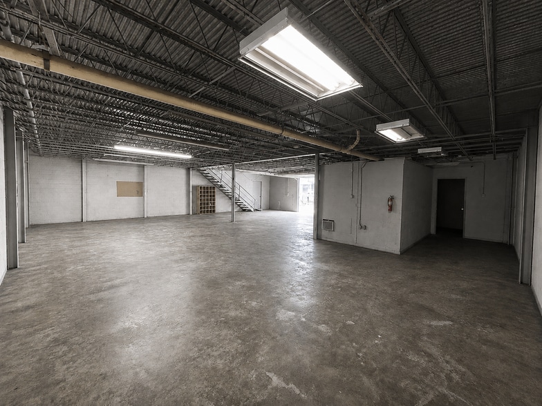 More Photos Of 6662 Buford Hwy, Atlanta Auto Dealership For Lease