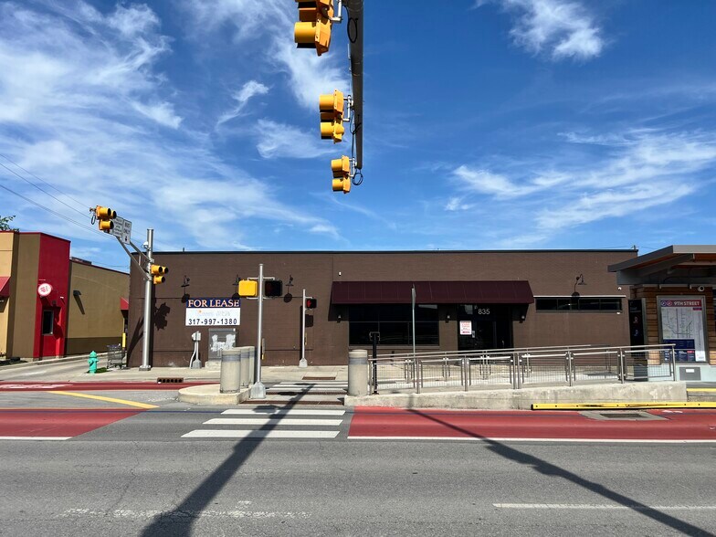 More Photos Of 835 N Capitol Ave, Indianapolis Light Distribution For Lease