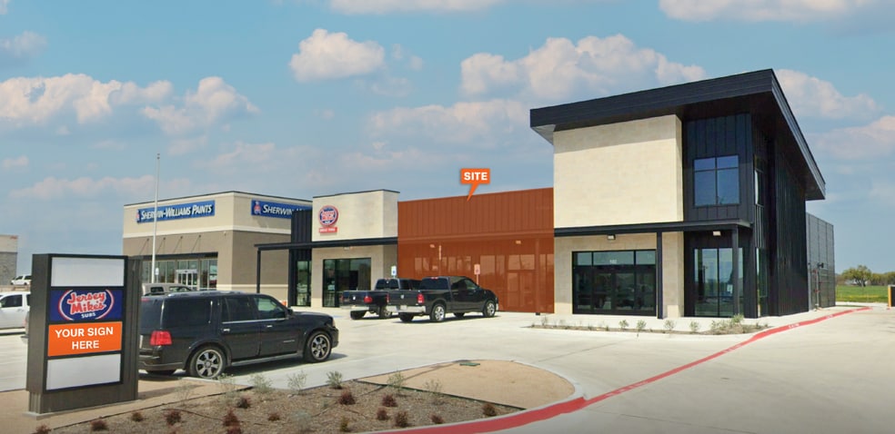 Primary Photo Of 2733 Fort Worth Hwy, Hudson Oaks General Retail For Lease