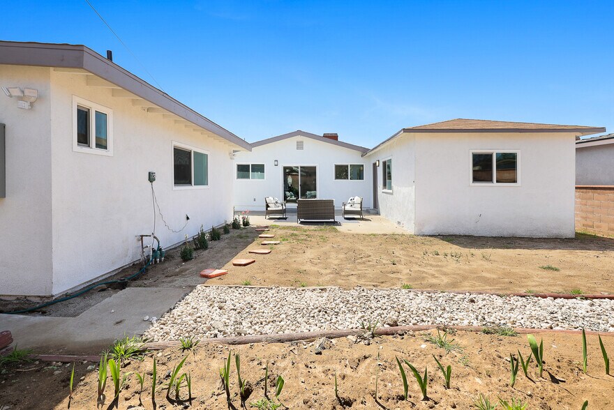 More Photos Of 1227 E Grovecenter St, West Covina Specialty For Sale