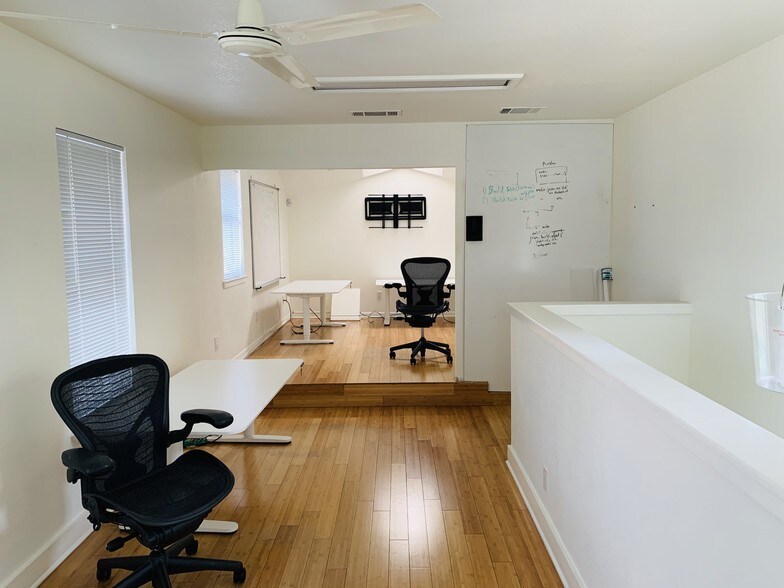 More Photos Of 900 Lydia St, Austin Office For Lease