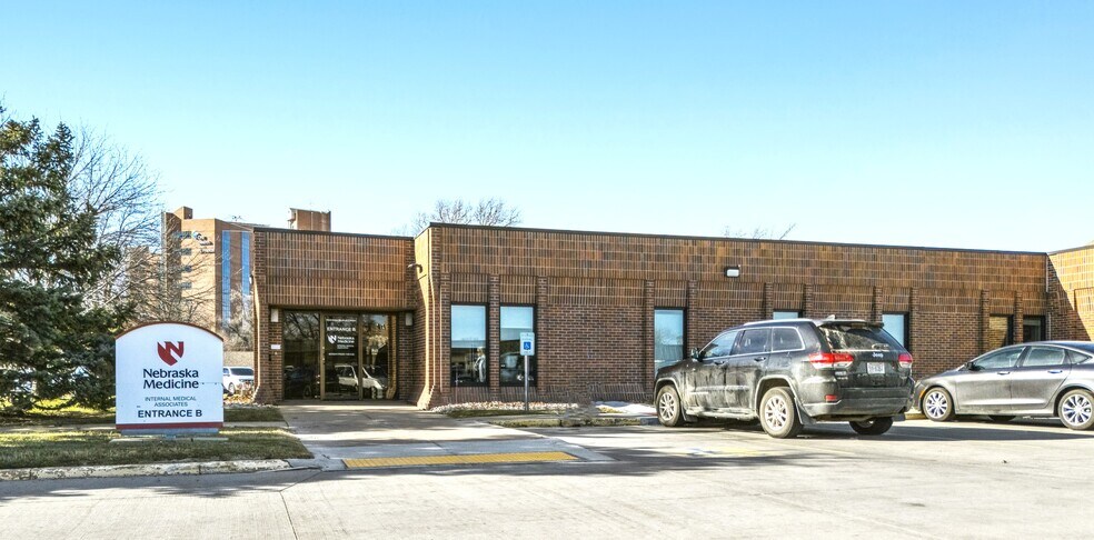 More Photos Of 729 N Custer Ave, Grand Island Medical For Sale