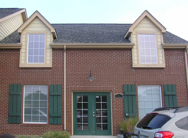 More Photos Of 2400-2416 W Detroit St, Broken Arrow Medical For Lease