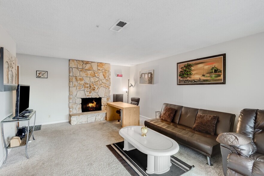 More Photos Of 150 Yorkshire Ct, Vallejo Apartments For Sale