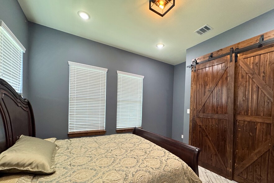 More Photos Of 1048 11th st, Rock Island Land For Sale