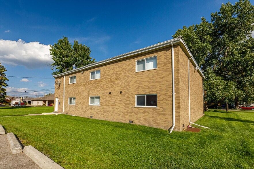 More Photos Of 31740 Fraser Dr, Fraser Apartments For Sale