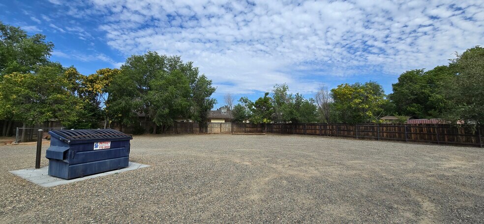 More Photos Of 18 N State Route 89, Chino Valley Bar For Sale