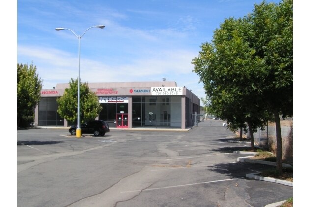 More Photos Of 1651 Concord Ave, Concord Auto Dealership For Sale