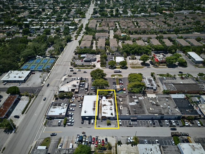 More Photos Of 30 SW 5th Ct, Pompano Beach Flex For Sale