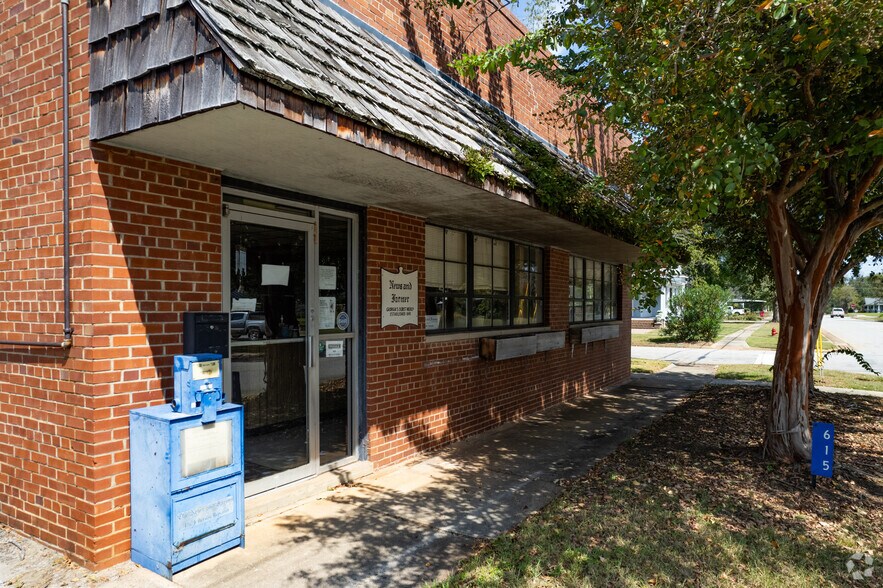 More Photos Of 615 Mulberry St, Louisville Industrial For Sale