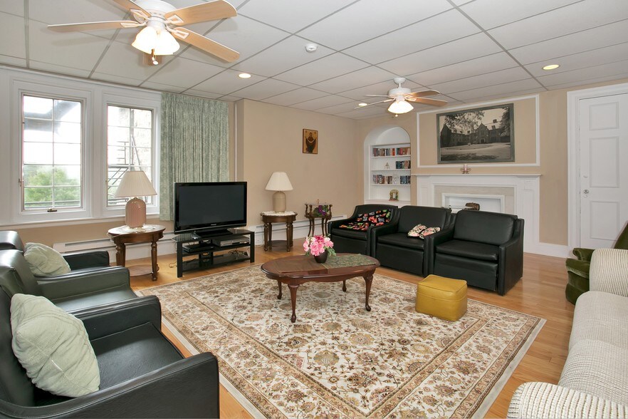 More Photos Of 150 Sister Servants Ln, Sloatsburg Lodge Meeting Hall For Sale
