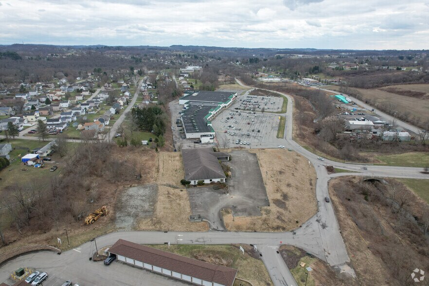 More Photos Of 3000 Village Dr, Jeannette Office For Sale