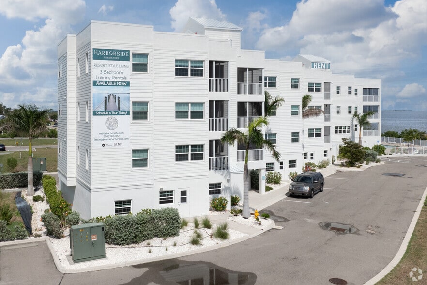 Primary Photo Of 14550 River Beach Dr, Port Charlotte Apartments For Sale