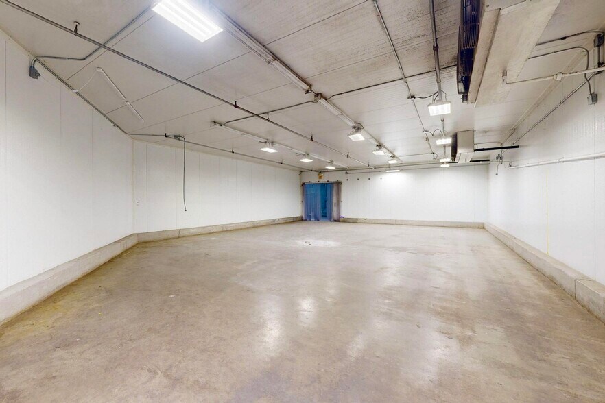 More Photos Of 1920 Columbia Dr SE, Albuquerque Warehouse For Lease