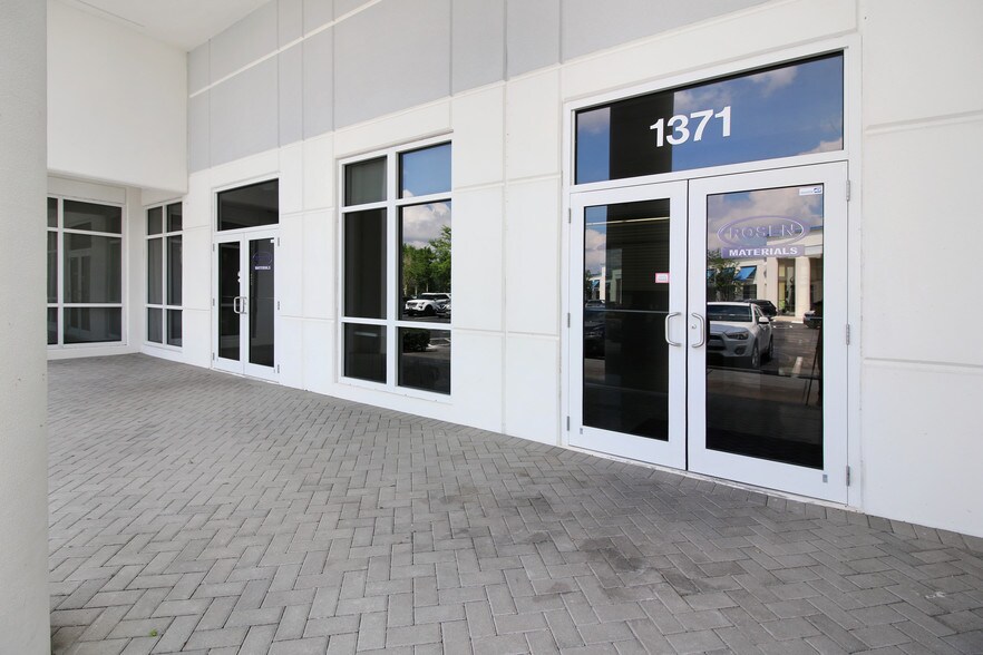 More Photos Of 1371 Sawgrass Corporate Pky, Sunrise Office For Sale