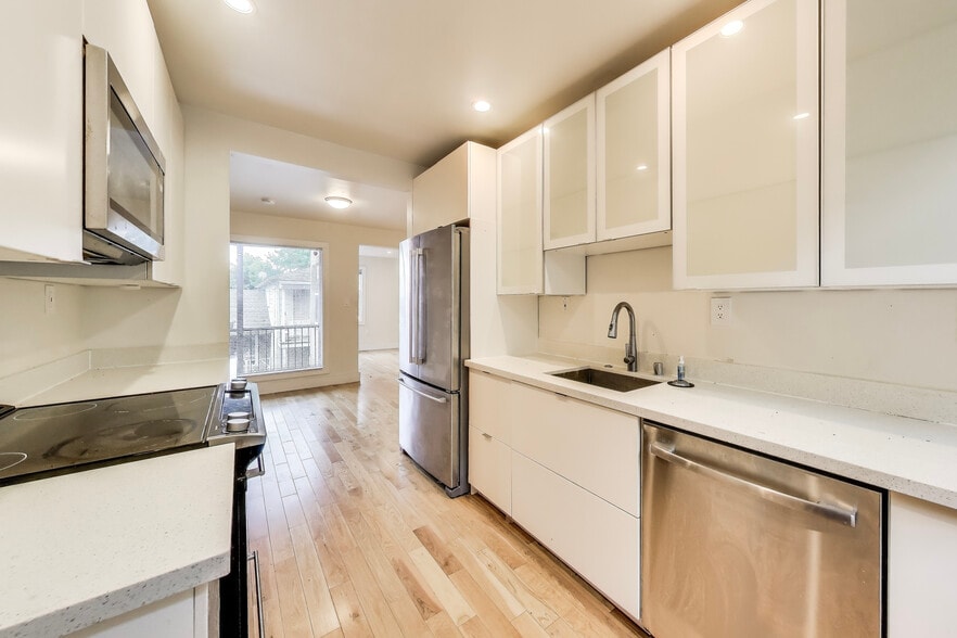 More Photos Of 185 Belleview Dr, San Leandro Apartments For Sale