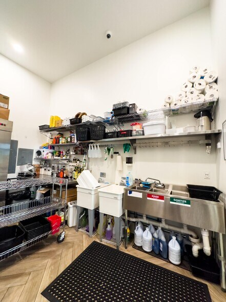 More Photos Of 12272 US Highway 98 W, Miramar Beach Office For Sale